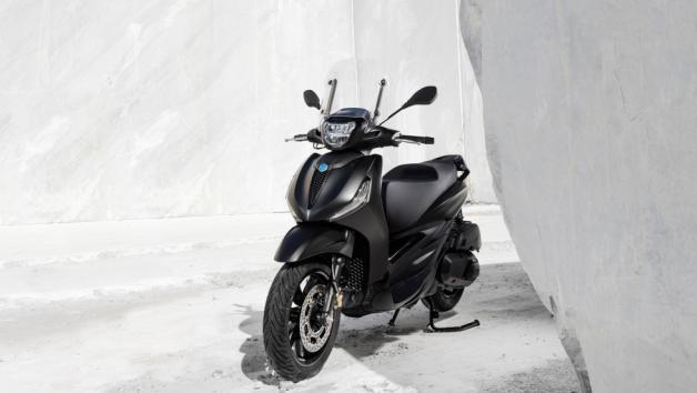 Piaggio Beverly & MP3: Νέα Deep Black έκδοση 